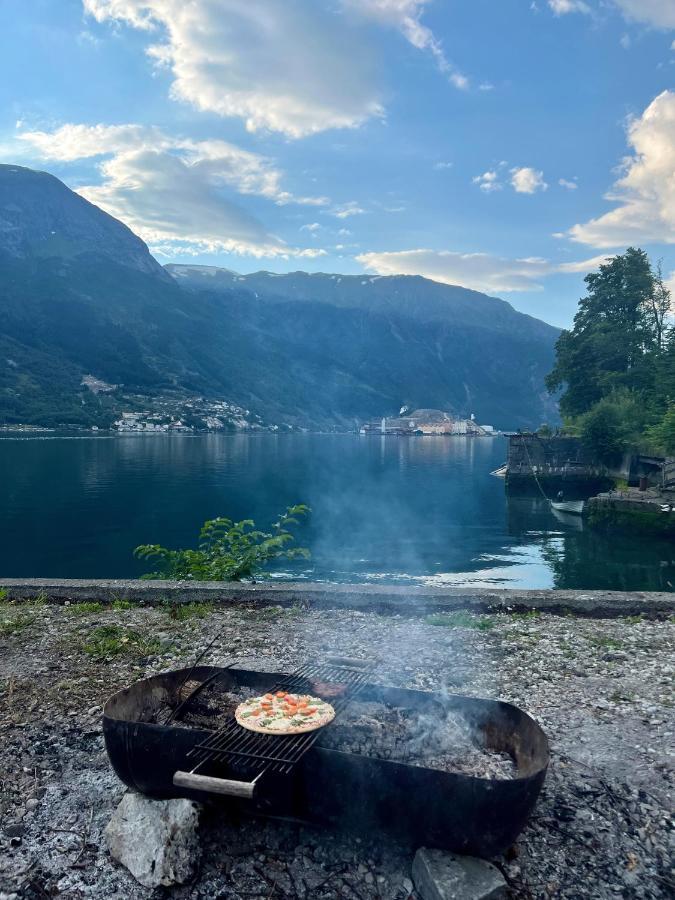 Trolltunga * Odda